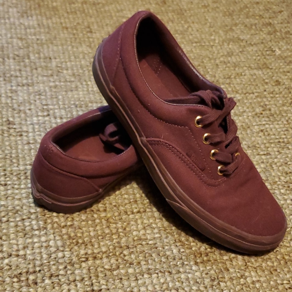 Vans - Picture 2 of 3